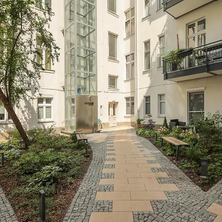 Apartament 4 Personen Altbau Nahe Kurfuerstendamm - Romeo & Julia Berlin