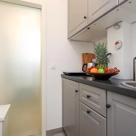 Apartament 4 Personen Altbau Nahe Kurfuerstendamm - Romeo & Julia *