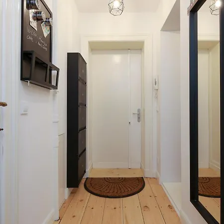 4 Personen Altbau Nahe Kurfürstendamm - Romeo&julia *