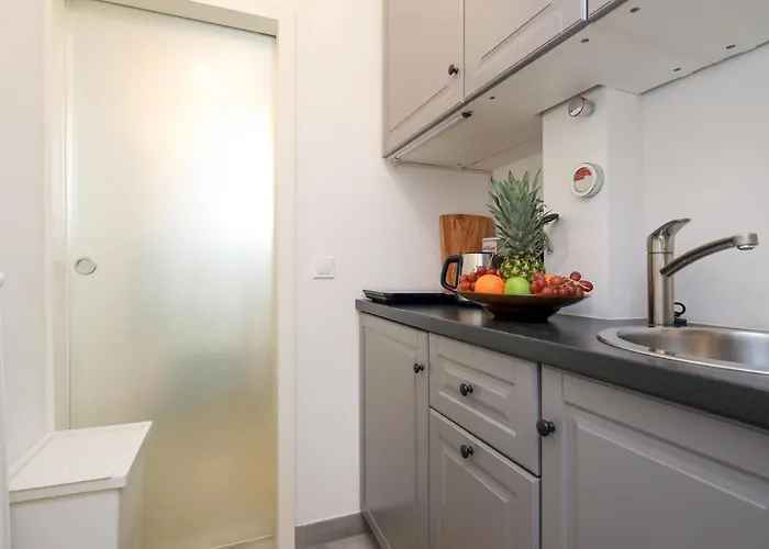 Apartman 4 Personen Altbau Nahe Kurfuerstendamm - Romeo & Julia *