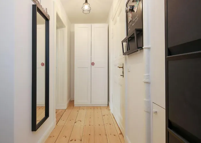 4 Personen Altbau Nahe Kurfuerstendamm - Romeo & Julia Lägenhet Berlin